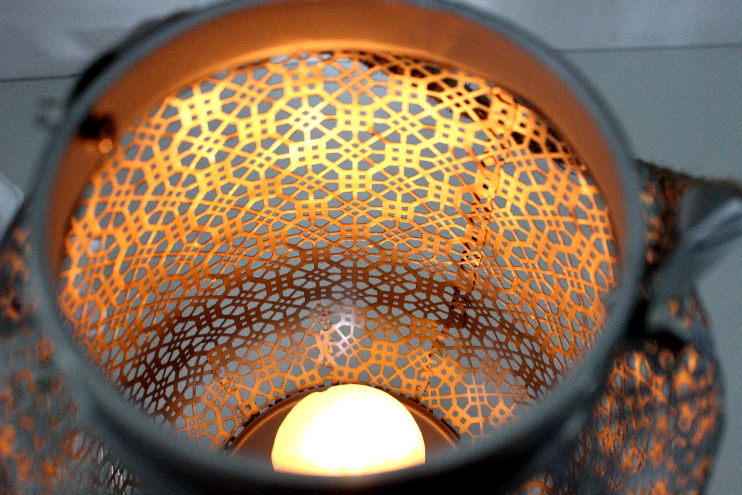 NEU GROß LATERNE SILBER Bodenlaterne Windlicht Metall Modern Orient